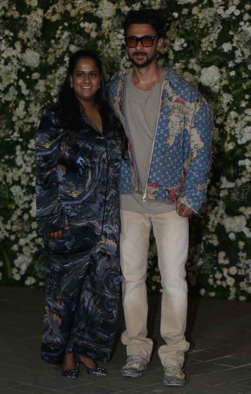 The hosts: Reportedly, it was Salman Khan's younger sister and brother-in-law, Arpita Khan and Aayush Sharma who hosted the grand birthday party at their residence in Mumbai. 